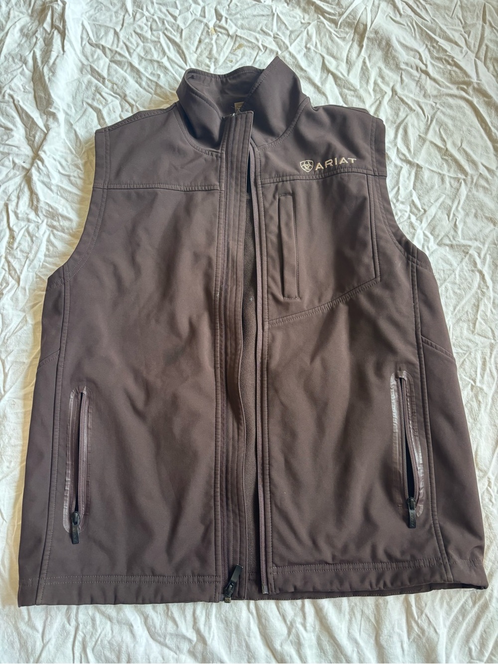 Ariat Men's Chocolate Brown Softshell Vest